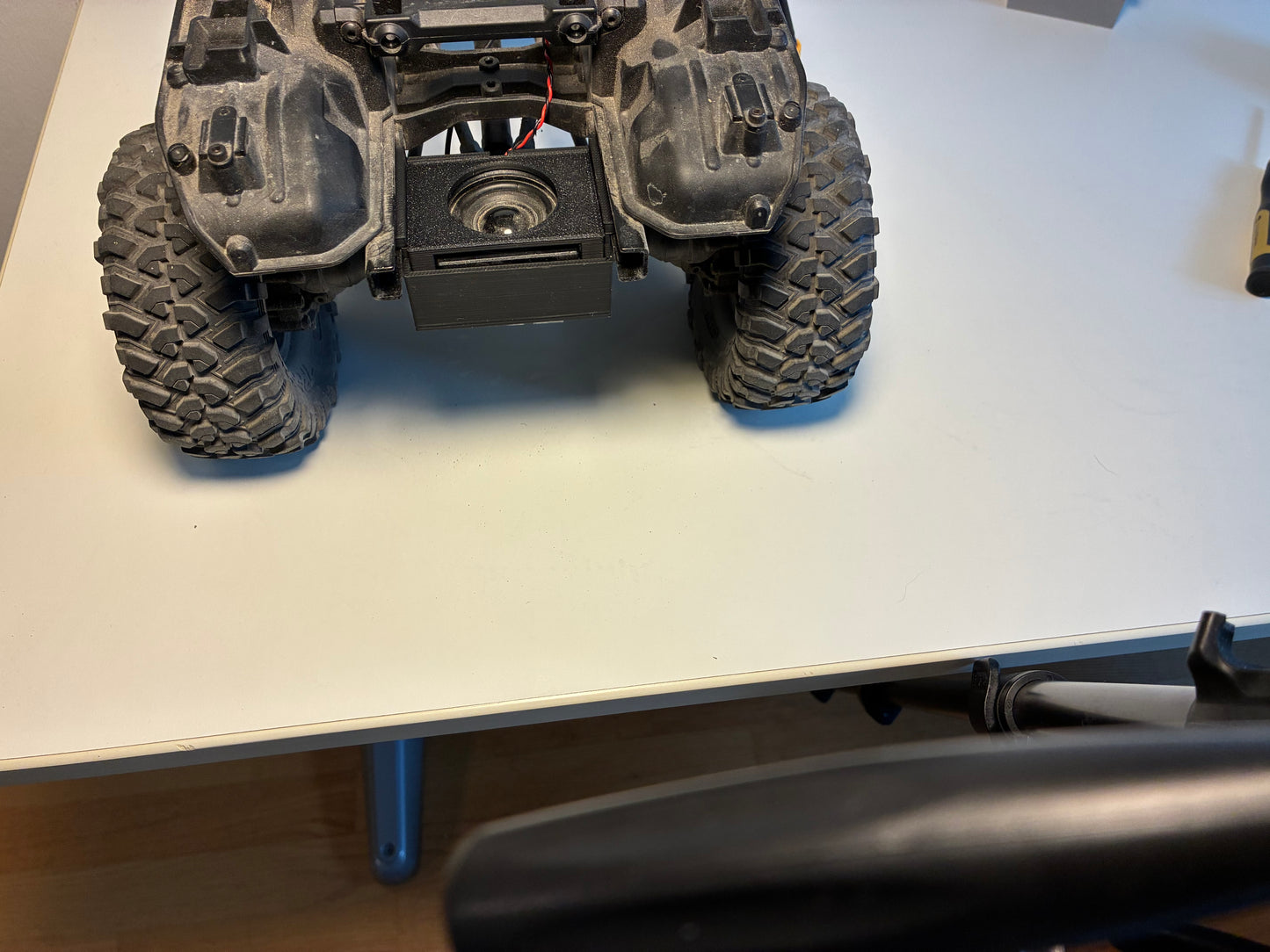 Diesel speaker and case for TRX4