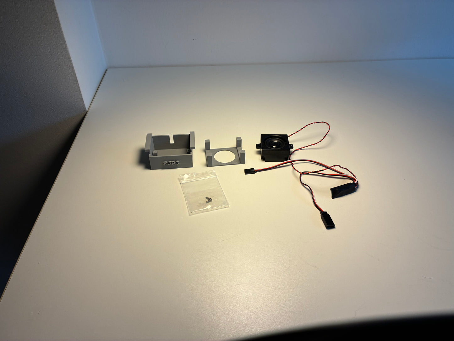 Diesel speaker and case for TRX4