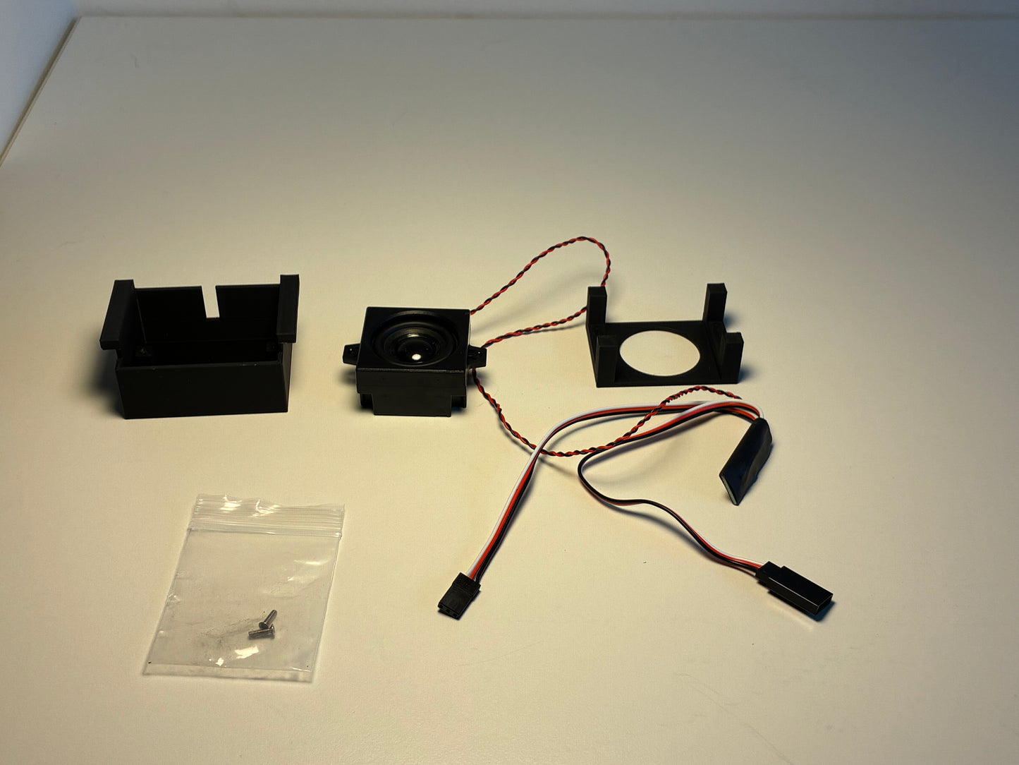 Diesel speaker and case for TRX4